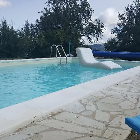 Le Peschiere Bed & Breakfast *